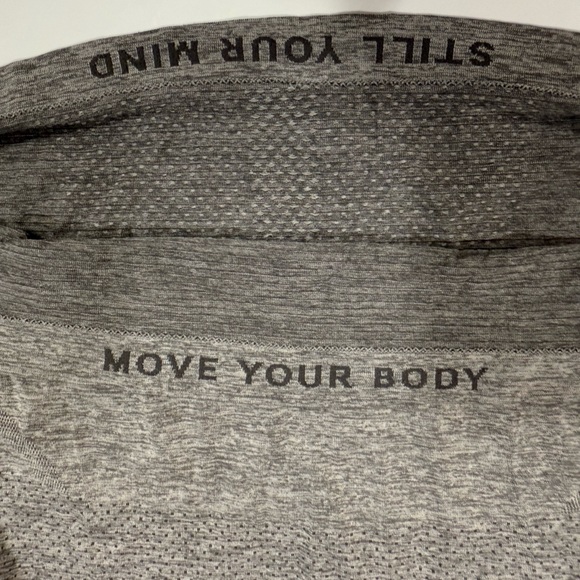 Lululemon Women’s Swiftly Tech Gray Long Sleeve Tee Size 6 - Picture 8 of 8